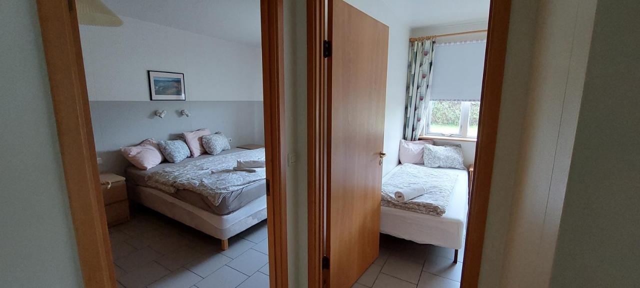 Apartamento Aegisholt Privete House With Hot Tub Patreksfjordur Exterior foto